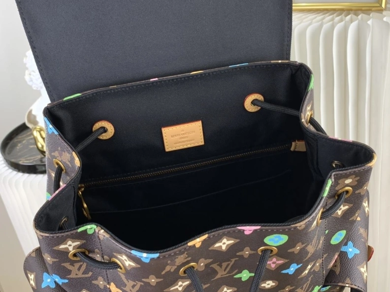 LX Backpacks ModernLook 699