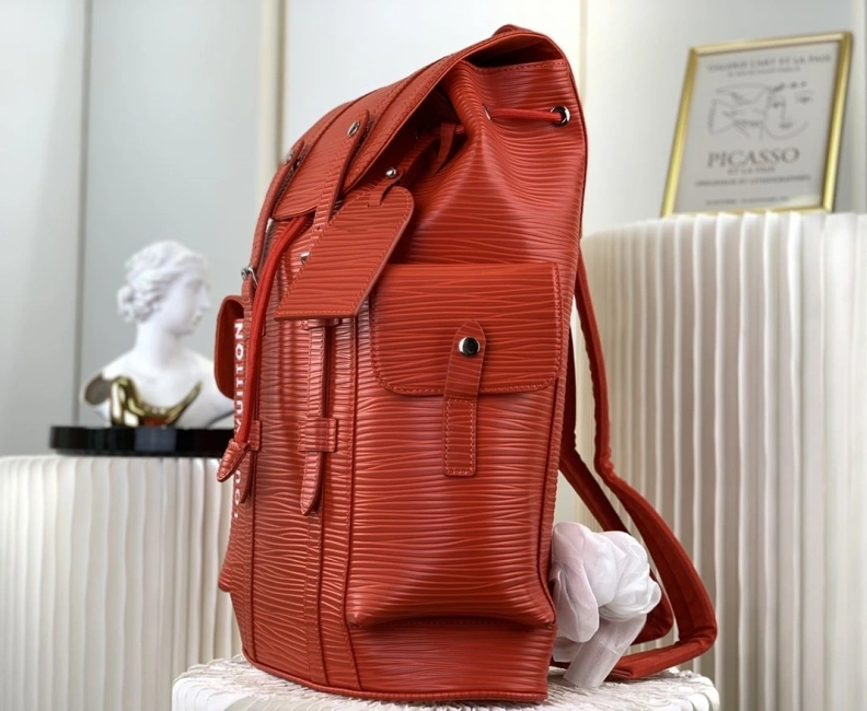 LX Backpacks Affordable 700