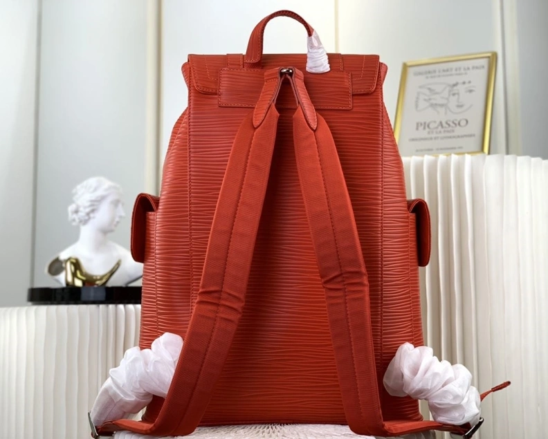 LX Backpacks Affordable 700
