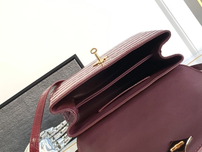 Modern LX Top Handle Bags 355