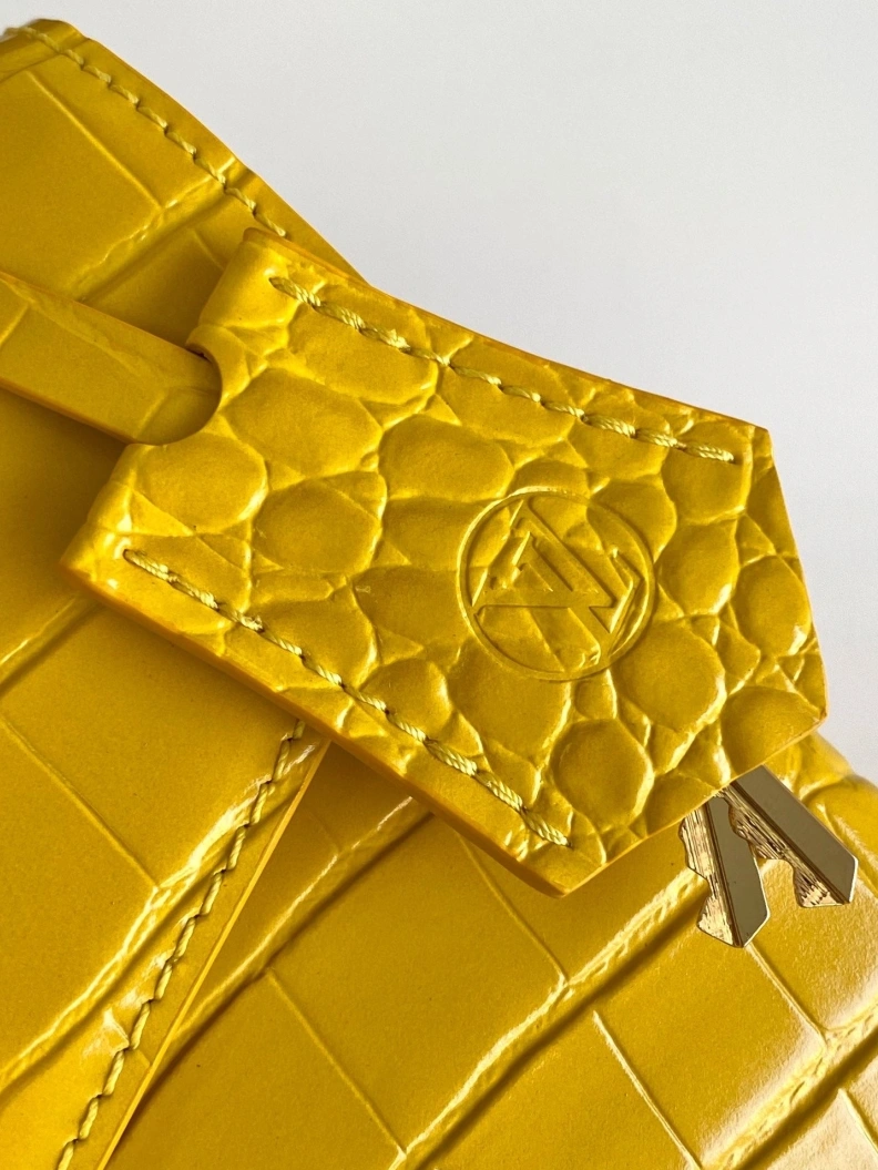 LX Top Handle Bags Bold 341