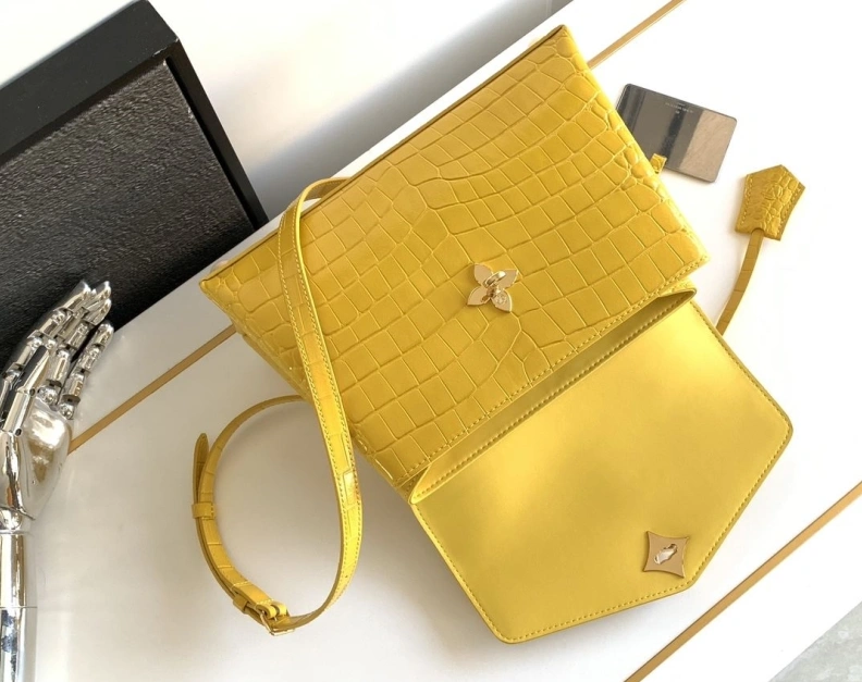 WellDesigned LX Top Handle Bags 342