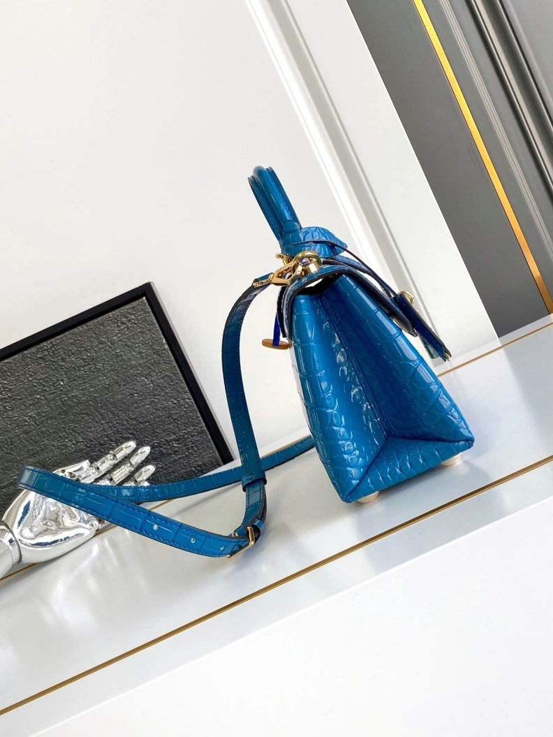 Versatile LX Top Handle Bags 345