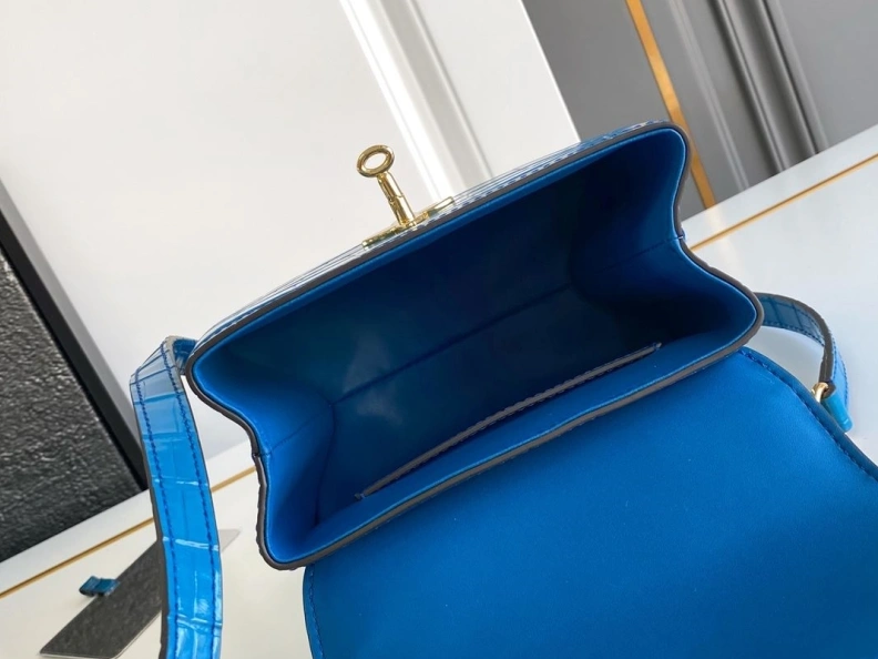 Versatile LX Top Handle Bags 345