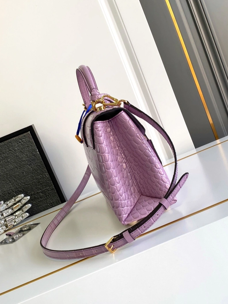Comfortable LX Top Handle Bags 365
