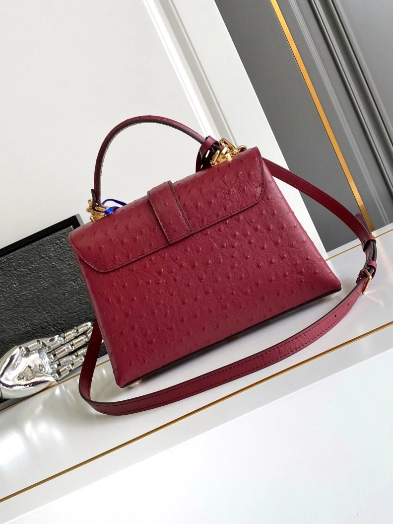 LX Top Handle Bags Sleek 327