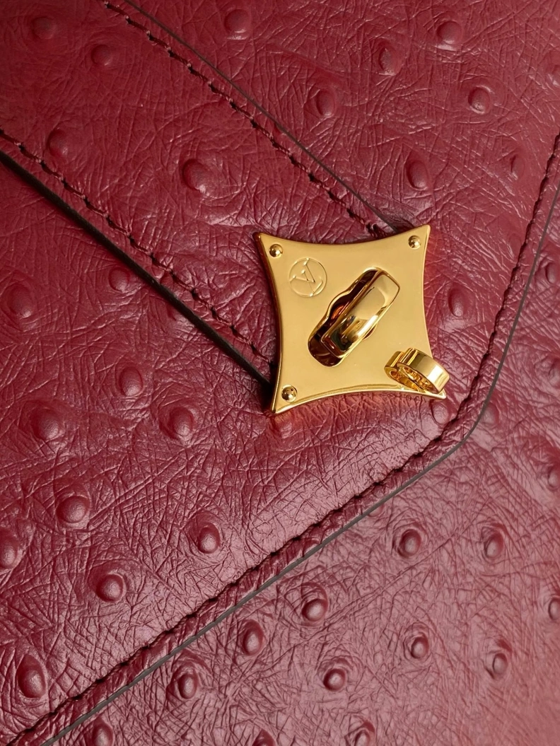 LX Top Handle Bags Sleek 327