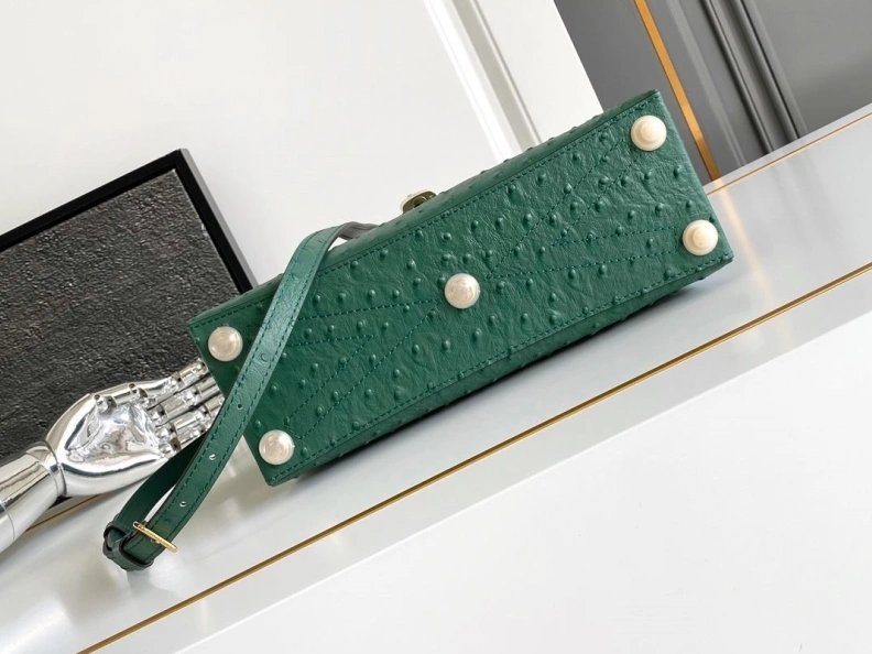 EyeCatching LX Top Handle Bags 322