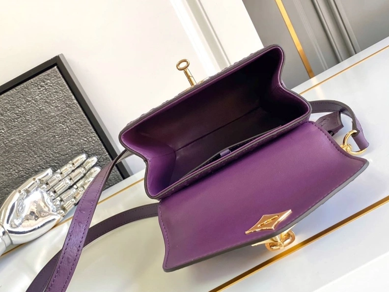 LX Top Handle Bags DailyWear 310