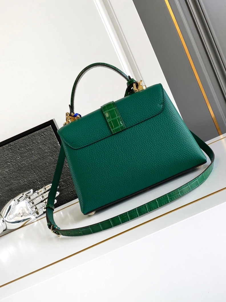 LX Top Handle Bags EyeCatching 304