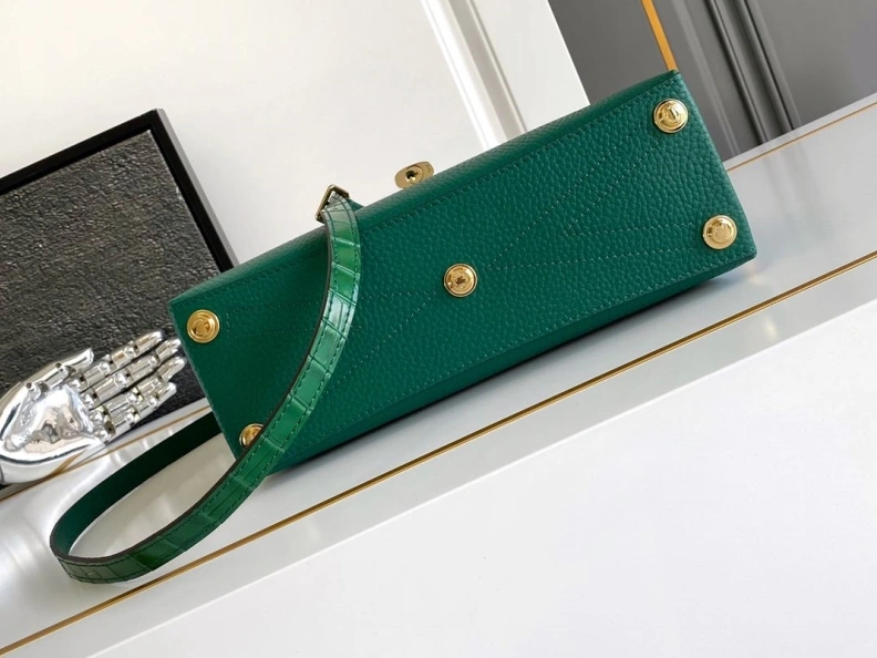 LX Top Handle Bags EyeCatching 304