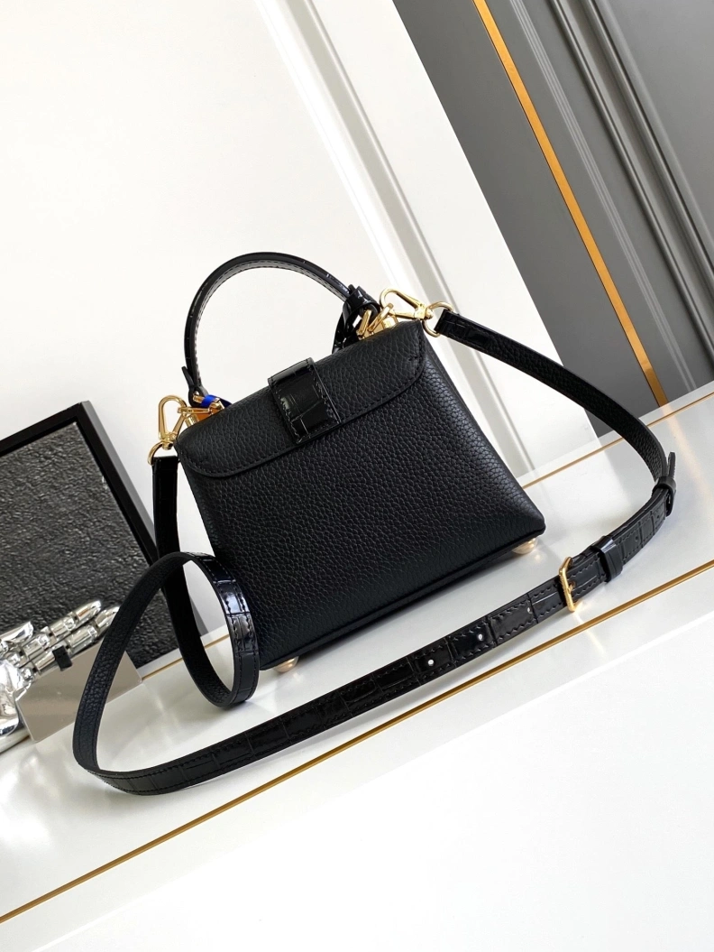 SportInspired LX Top Handle Bags 307