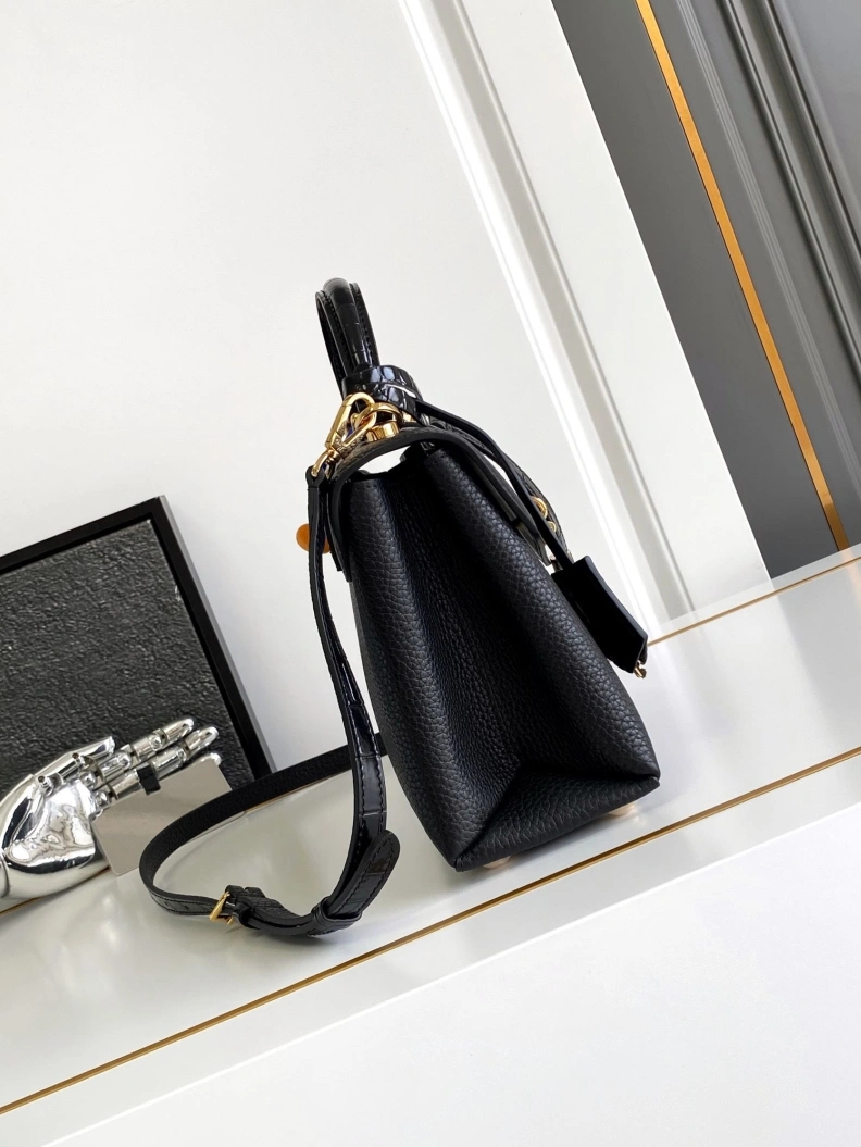 LX Top Handle Bags Resilient 309