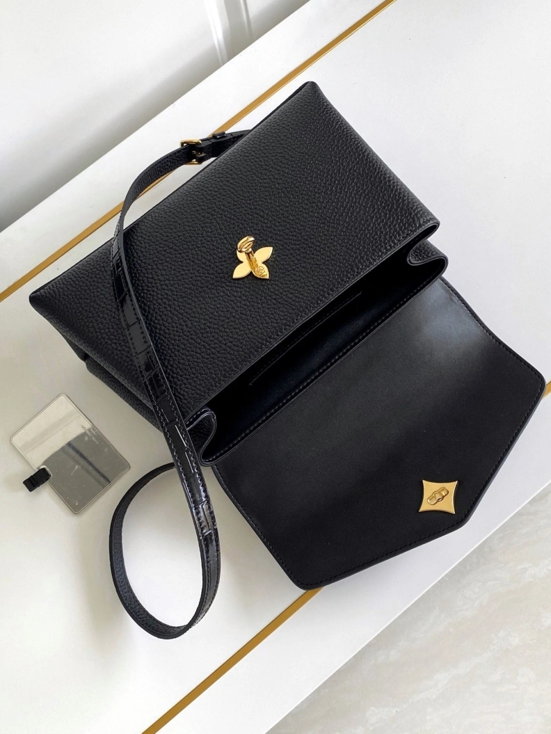 LX Top Handle Bags Resilient 309