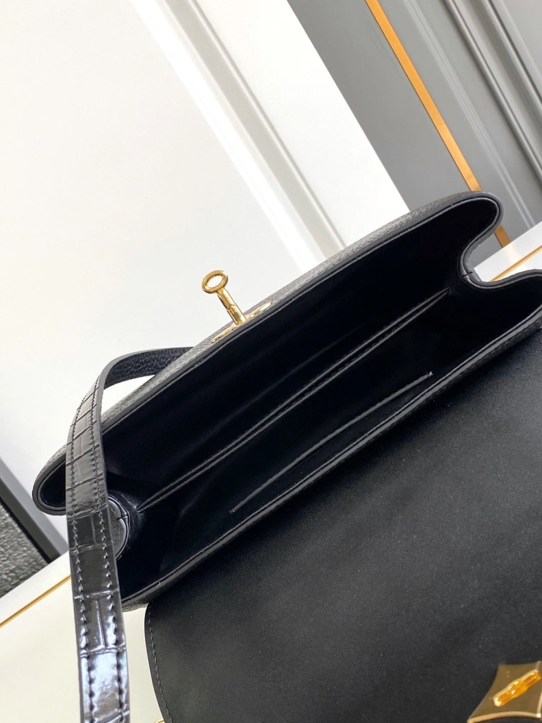 LX Top Handle Bags Resilient 309