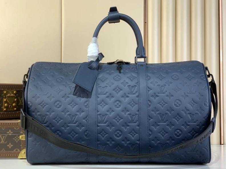 Durable LX Travel Bags 253