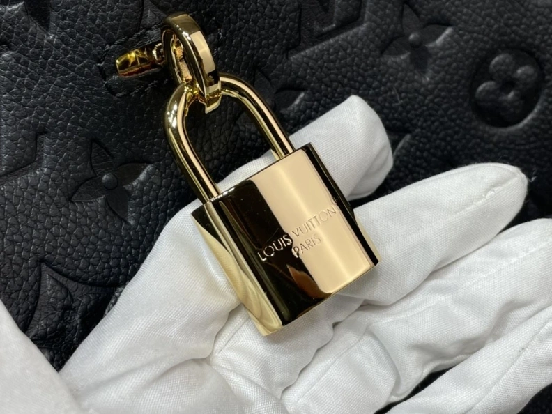 Sleek LX Top Handle Bags 303