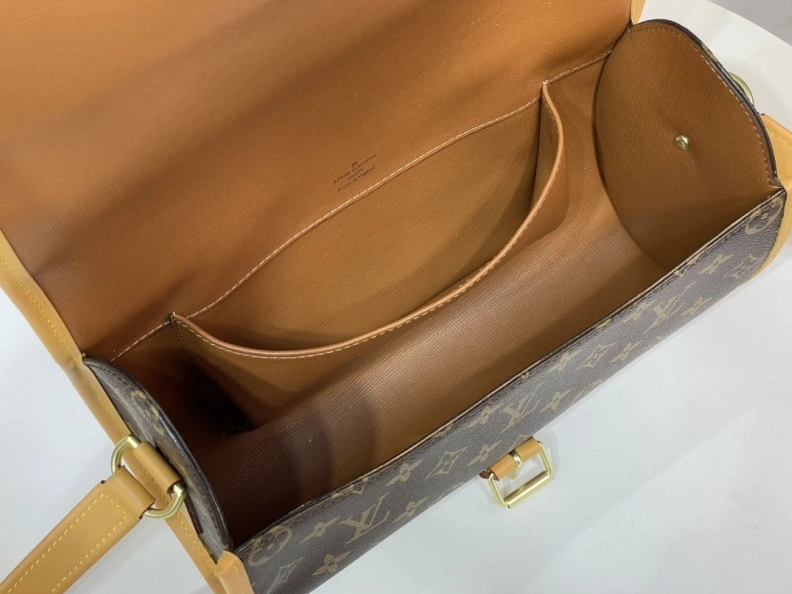 Comfortable LX Satchel Bags 519