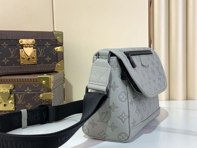 LX Satchel Bags Sleek 499