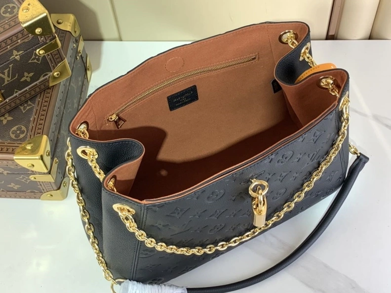 LX Top Handle Bags Sleek 295
