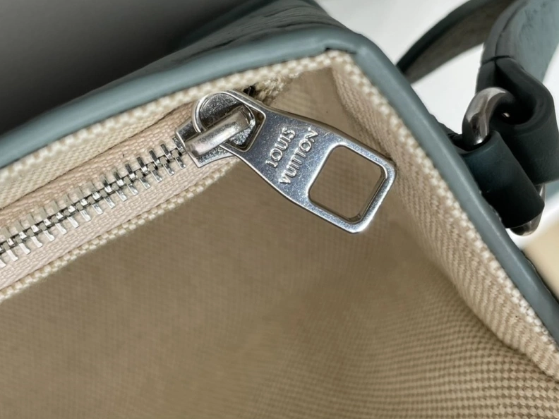 Durable LX Satchel Bags 498