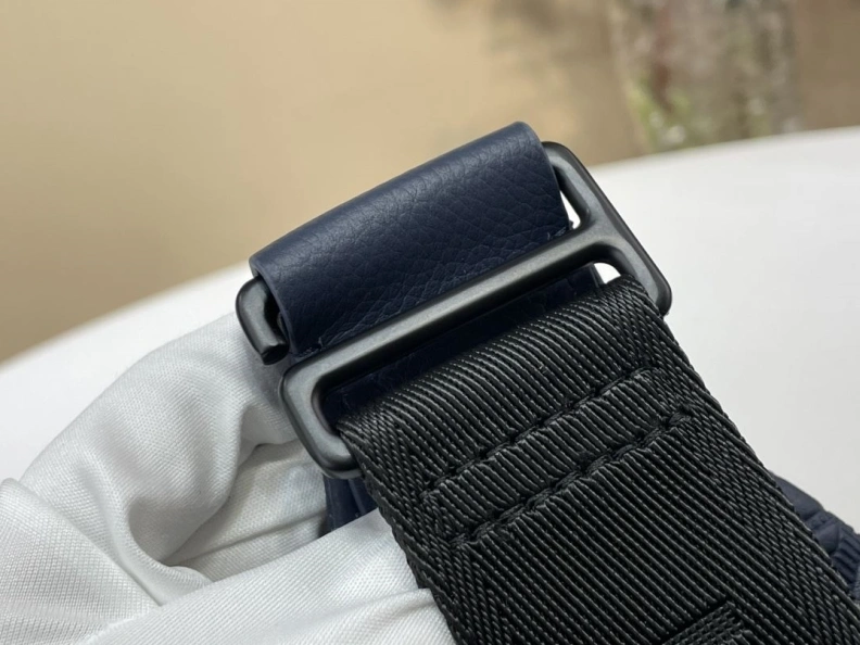 Durable LX Waist & Chest Packs 273