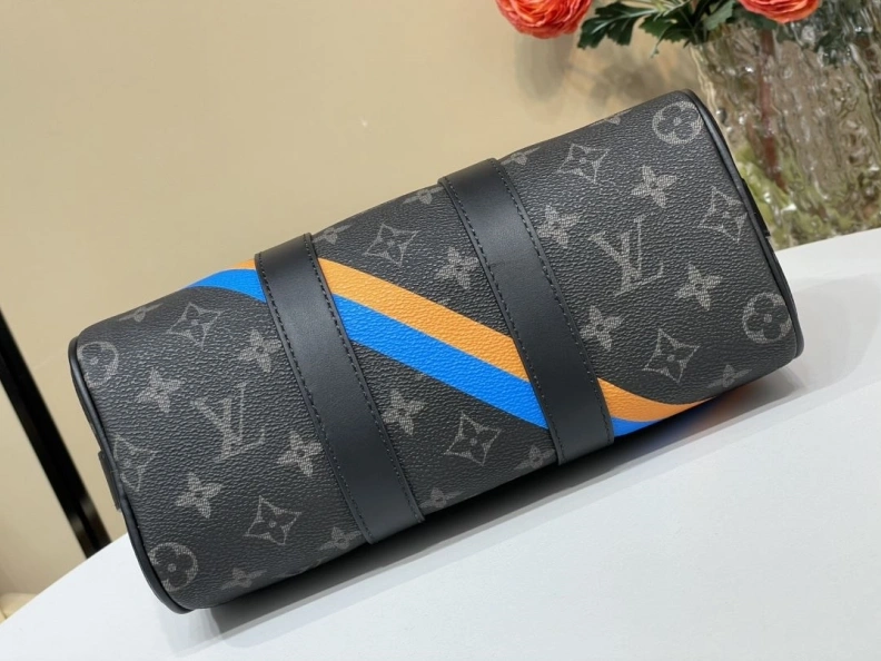 Compact LX Travel Bags 245