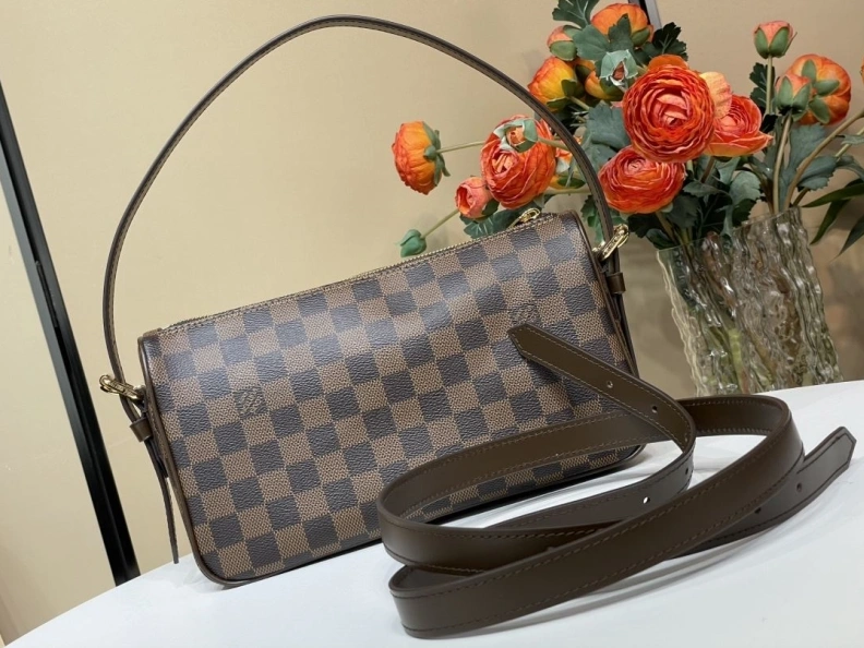 LX Top Handle Bags WellDesigned 299