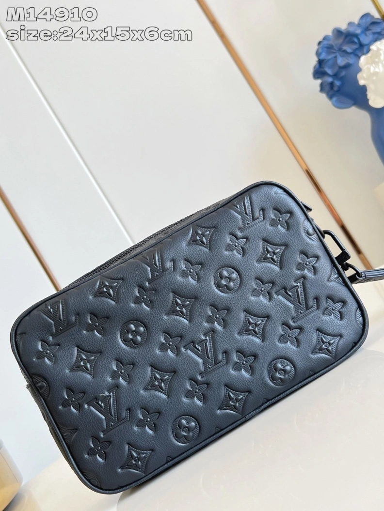 Fashionable LX Clutch Bags 586