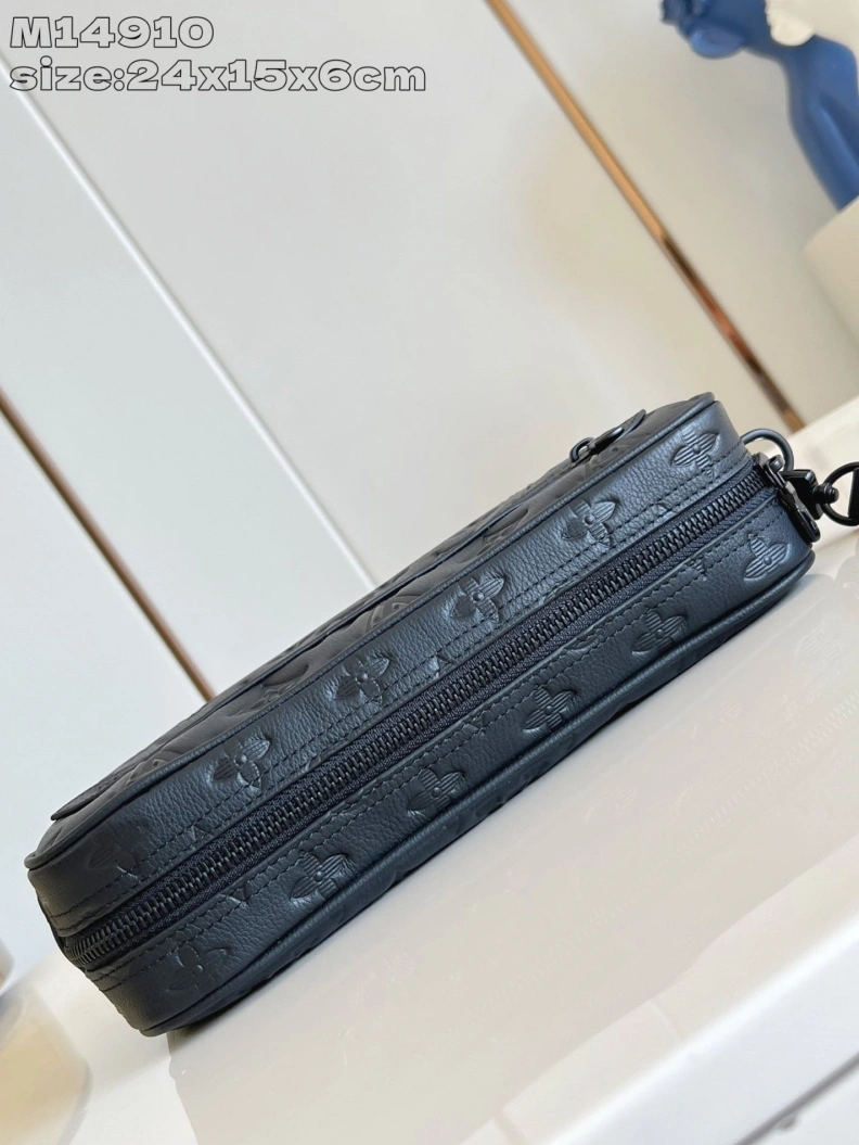 Fashionable LX Clutch Bags 586