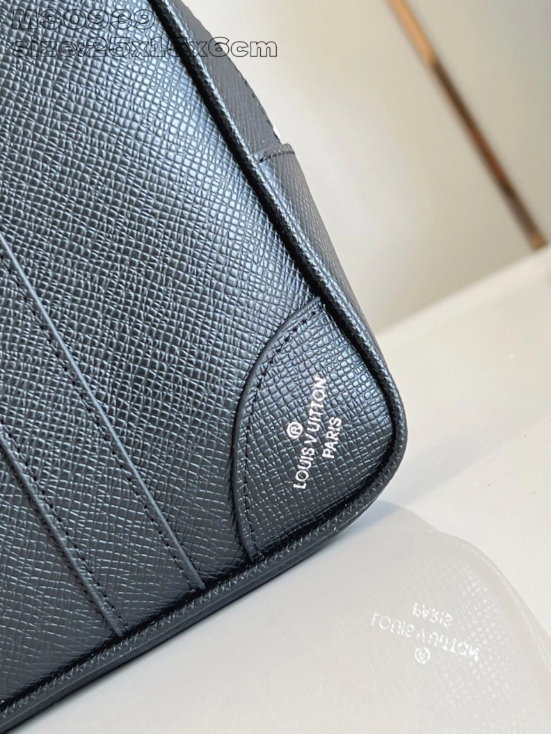 LX Clutch Bags Durable 692