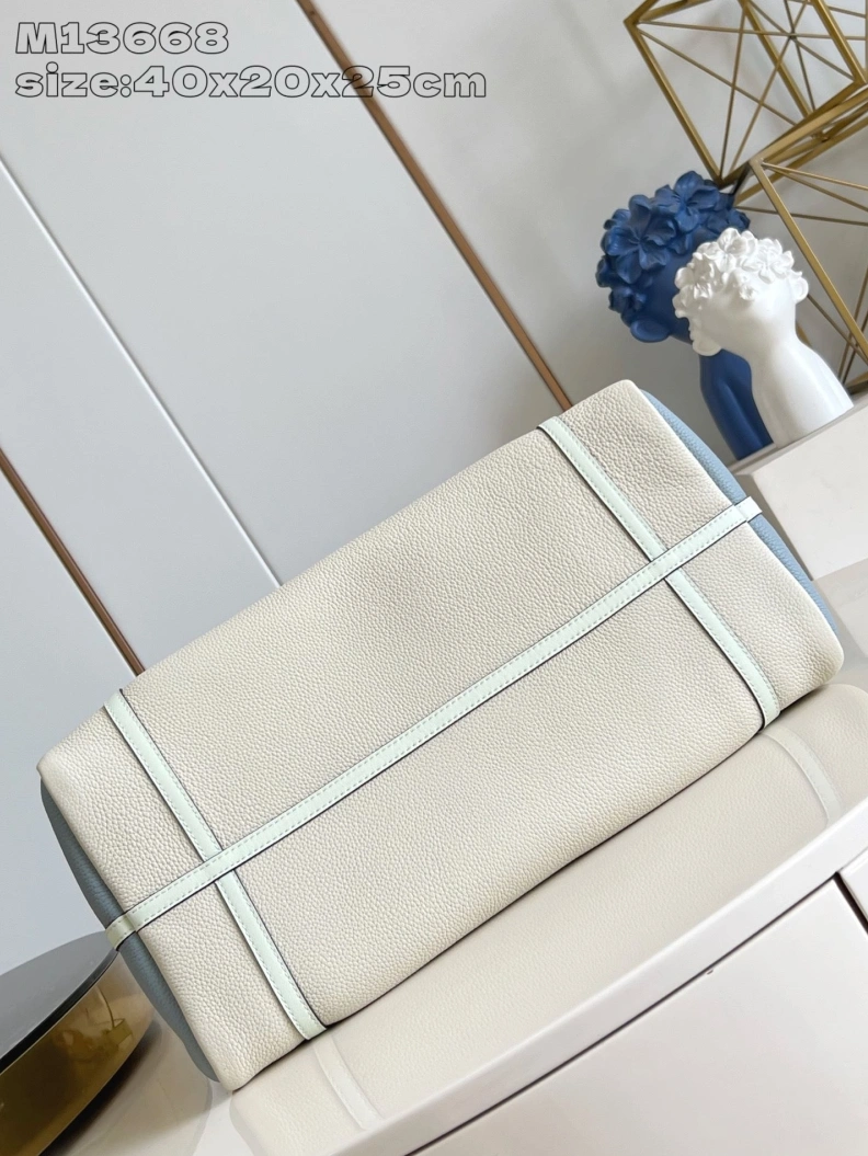 WellDesigned LX Top Handle Bags 282
