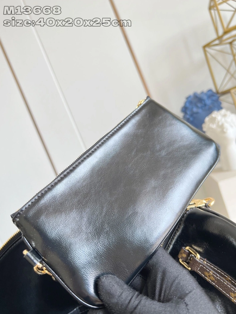 Reliable LX Top Handle Bags 266