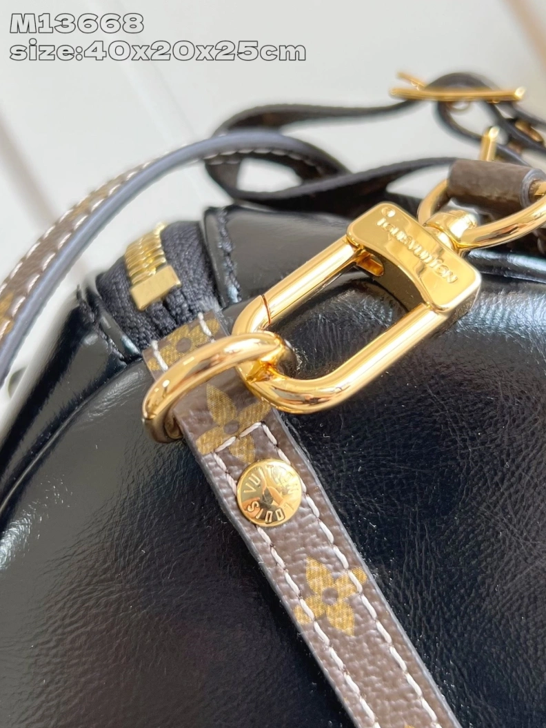 Reliable LX Top Handle Bags 266