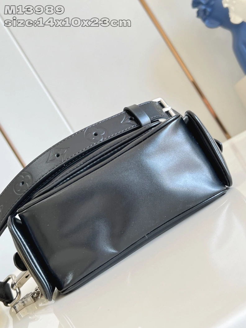 WellDesigned LX Satchel Bags 485