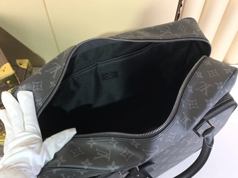 Functional LX Travel Bags 235