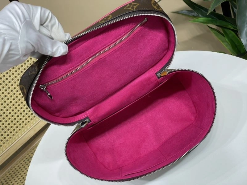 Reliable LX Cosmetic Bags 6500