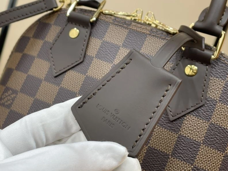 LX Top Handle Bags Classic 27