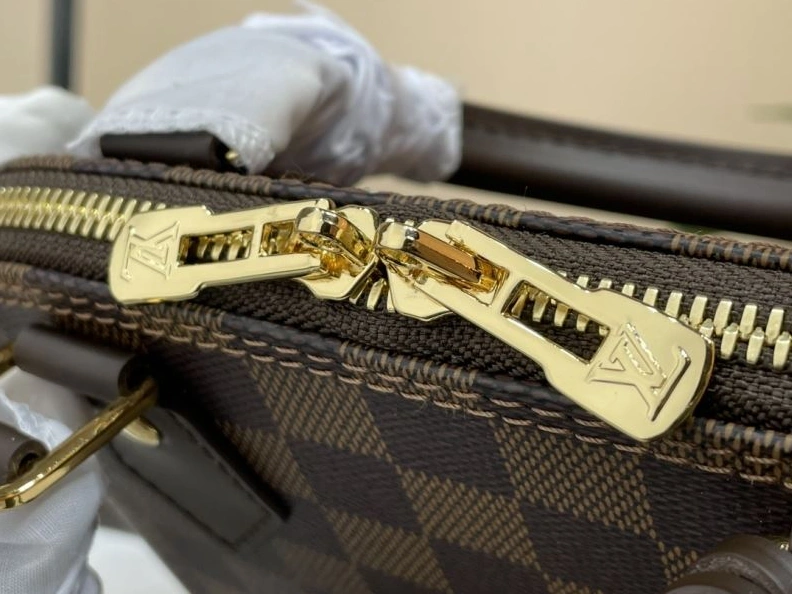 LX Top Handle Bags Classic 27