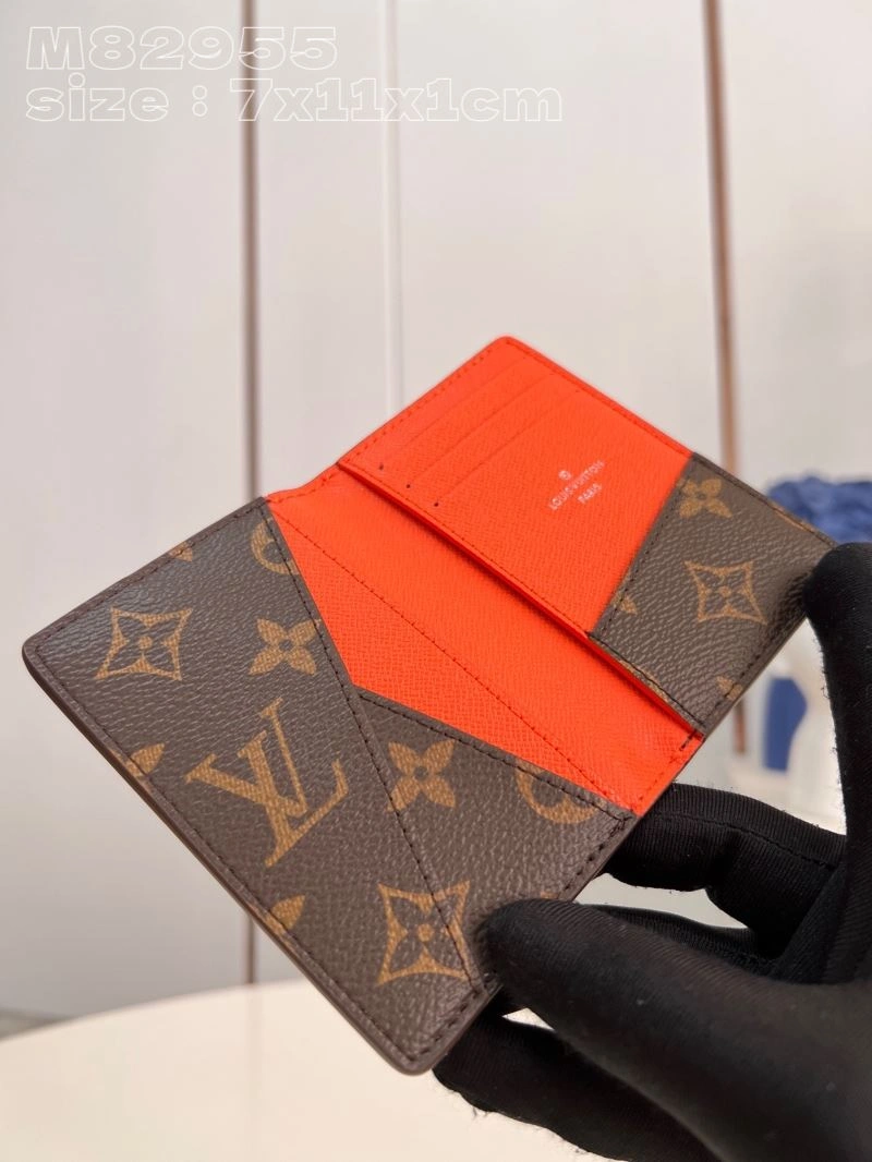 Versatile LX Wallets 6355