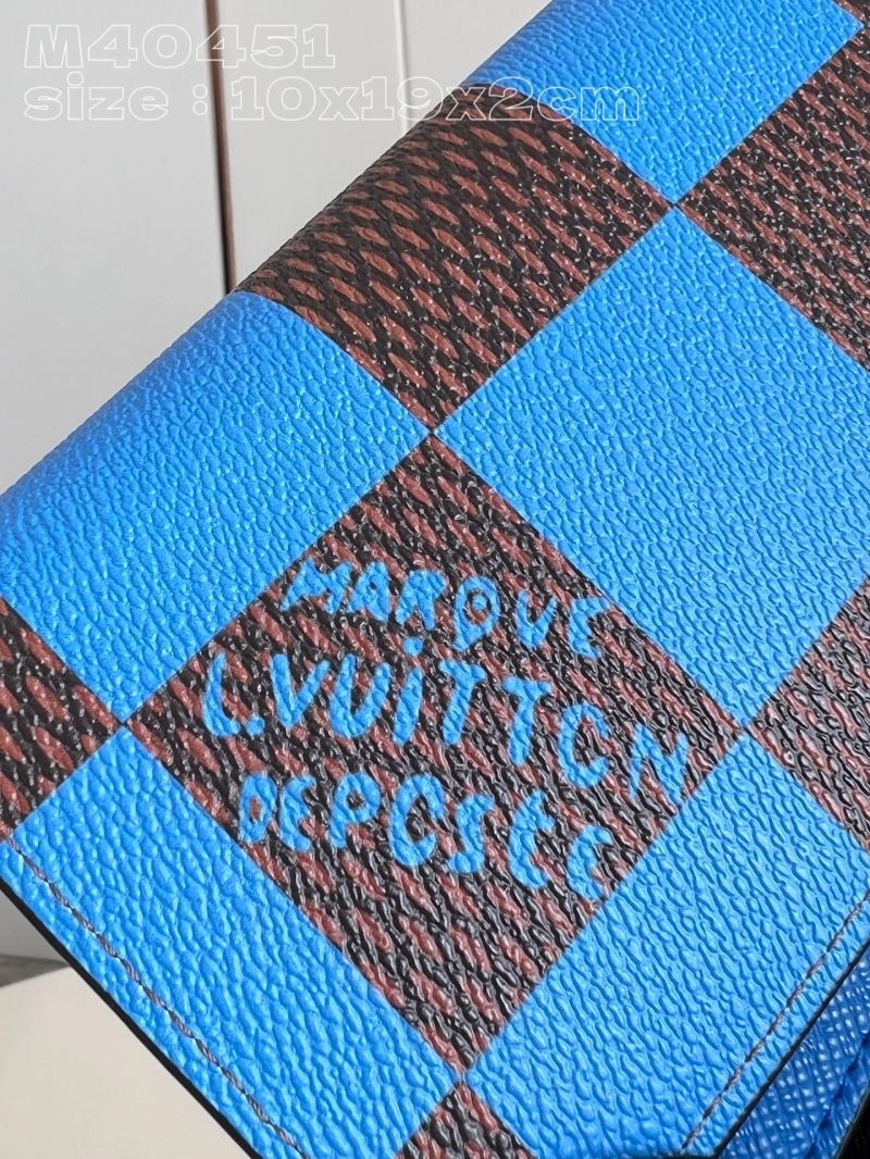 Lightweight LX Wallets 6305