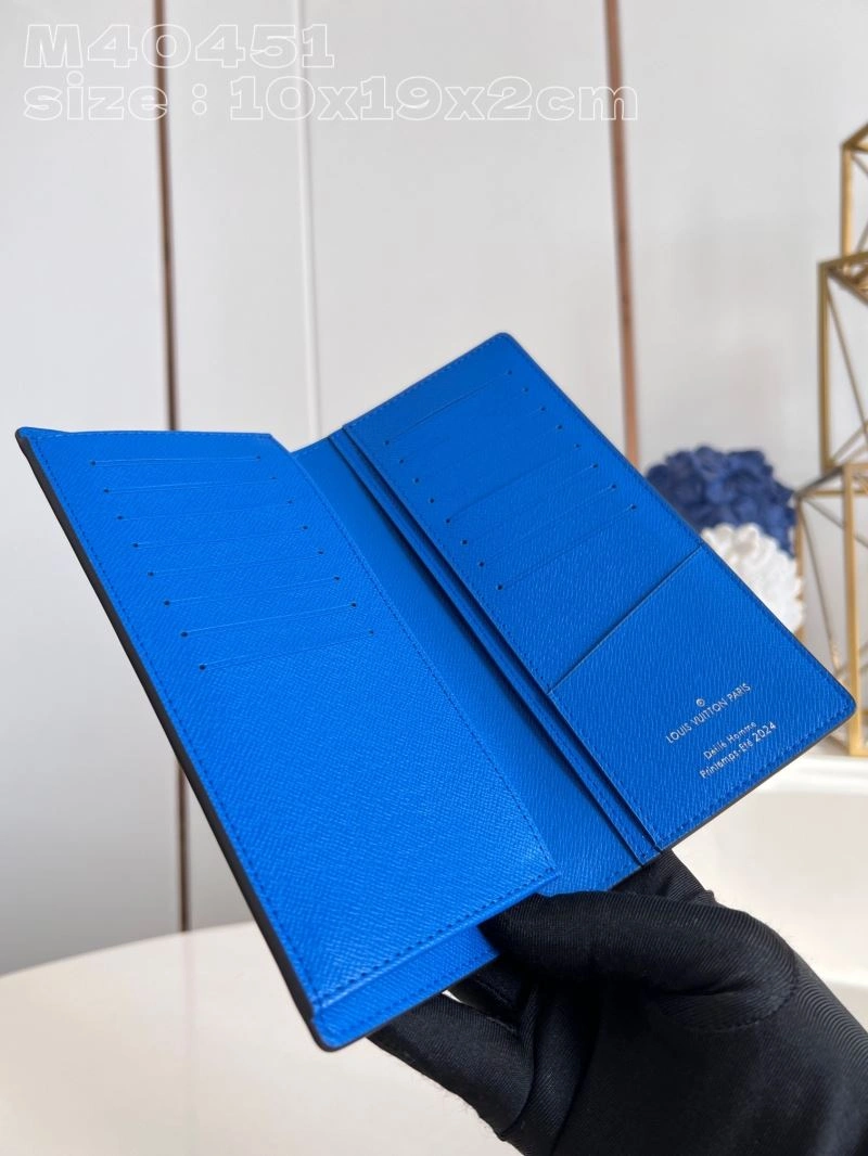 Lightweight LX Wallets 6305
