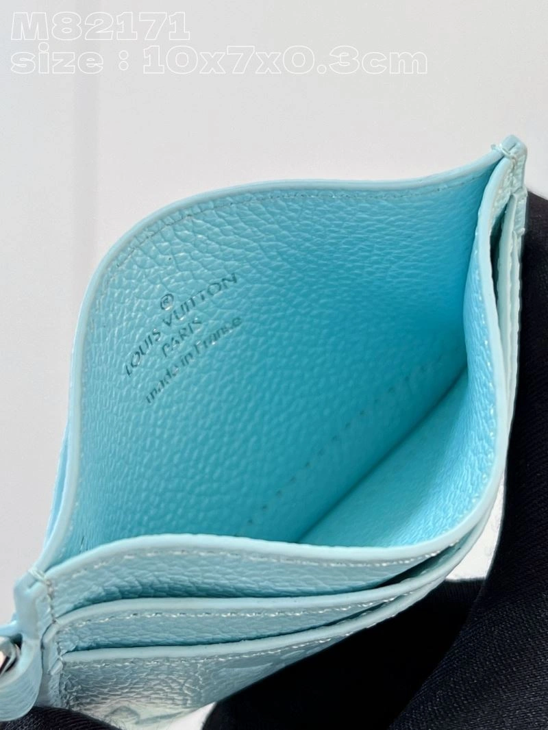 Practical LX Wallets 6275