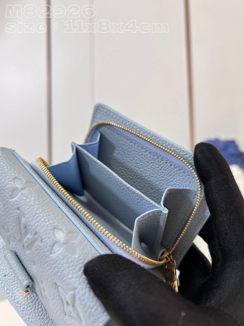 DailyWear LX Wallets 32