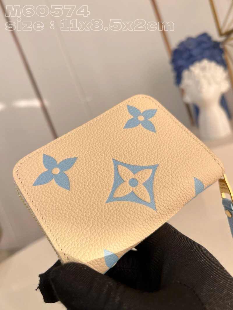 Resilient LX Wallets 6054