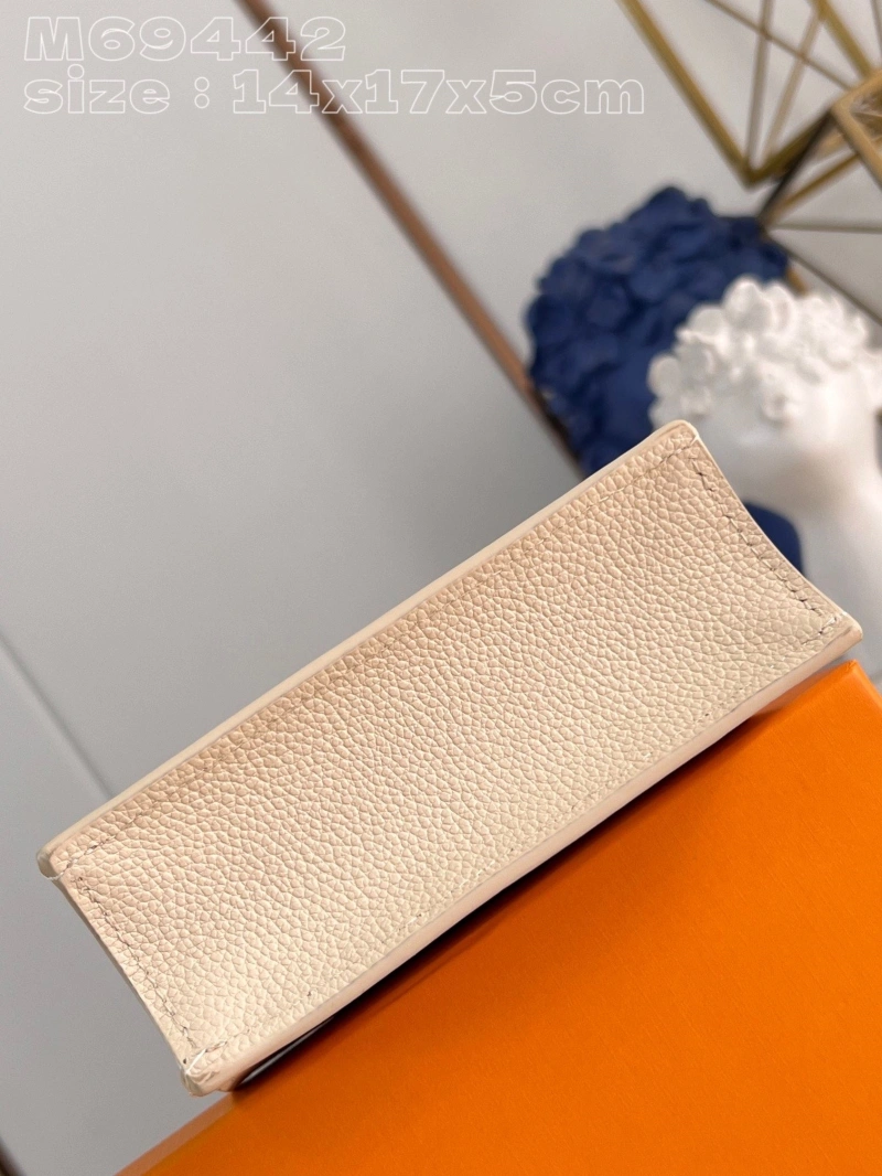 LX Top Handle Bags Bold 6096