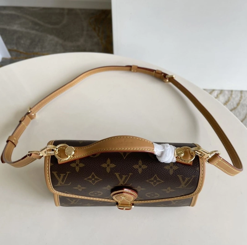 Timeless LX Top Handle Bags 6083
