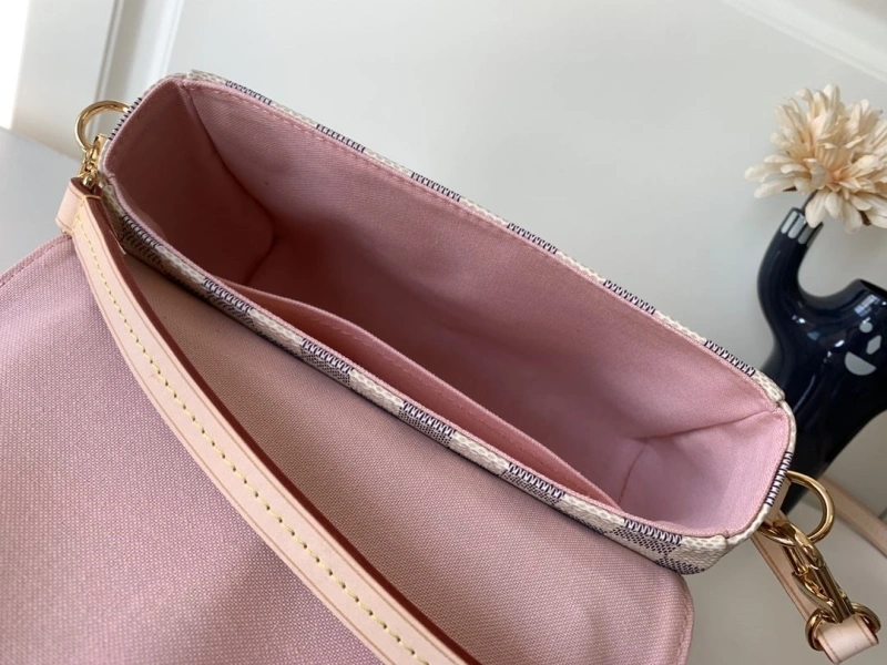 LX Top Handle Bags Modern 6087
