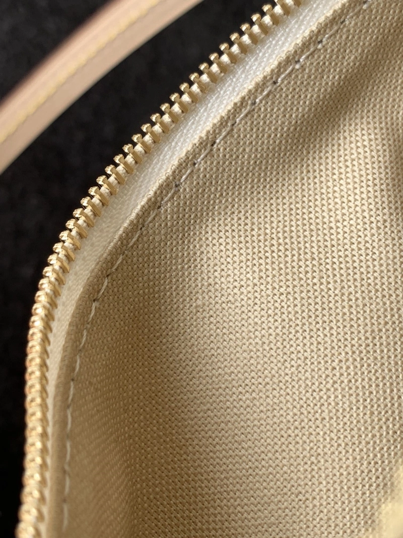 ModernLook LX Satchel Bags 6125