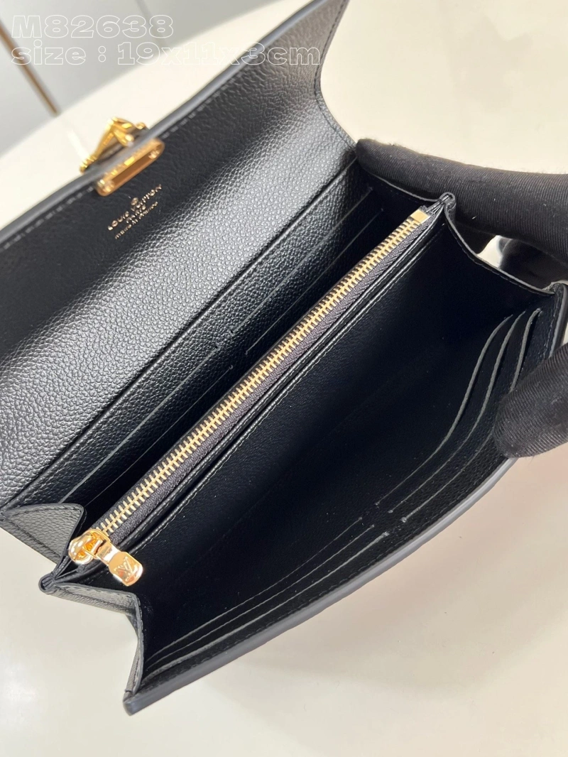 WellDesigned LX Wallets 5114